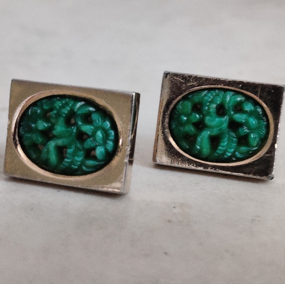 Vintage Faux Jade Cufflinks - Picture 3 of 8